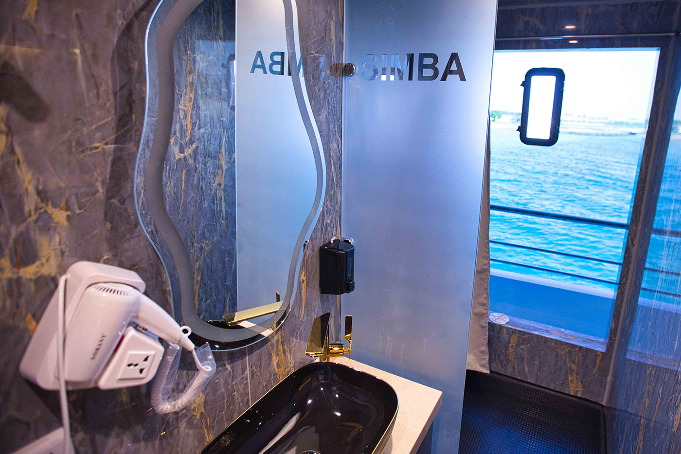 Яхта Simba для кайт сафари